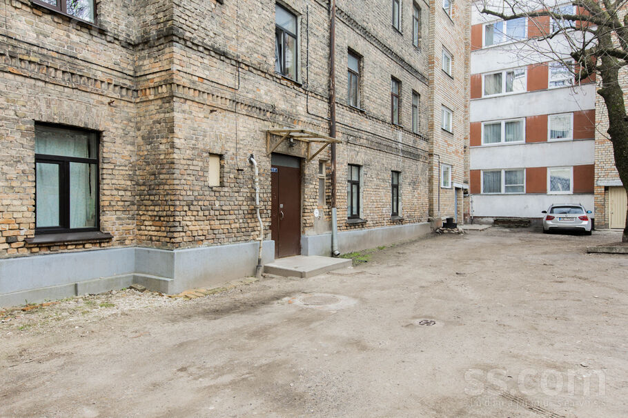 Vārnu 11a, Rīga — dzivoklis