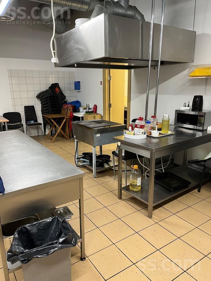 Dzelzavas 117, Rīga, Purvciems — telpa