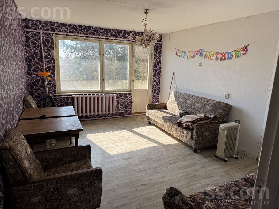 1 15, Viesturi, Bauska un raj., Viesturu pag. — dzivoklis