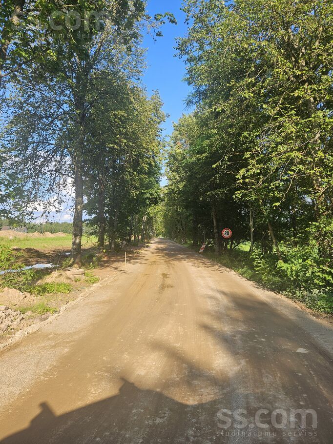 Brekšu 13, Rīgas rajons, Sigulda — zeme
