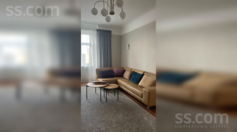 Čaka 80, Rīga — maja