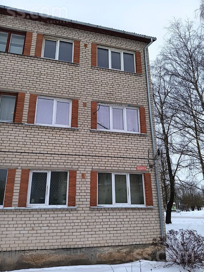 Uldzes 11, Grenctāle, Bauska un raj., Brunavas pag. — dzivoklis