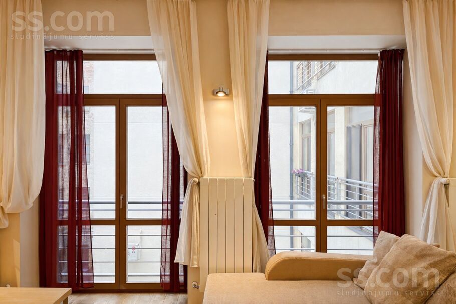 Raiņa bulv. 2, Rīga — dzivoklis