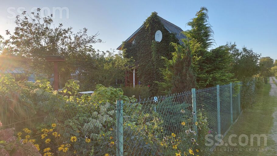 Domes, Preiļi un raj., Līvāni — maja