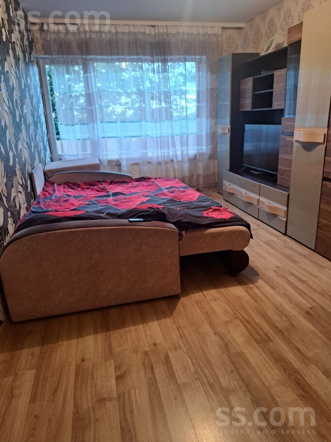 Skolas 2, Zirņi, Saldus un raj., Zirņu pag. — dzivoklis