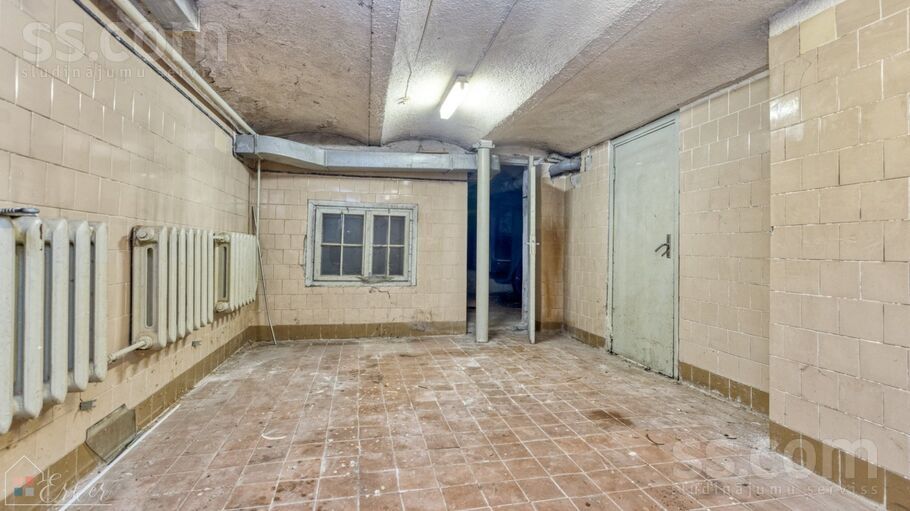 Kapseļu 18, Rīga — maja