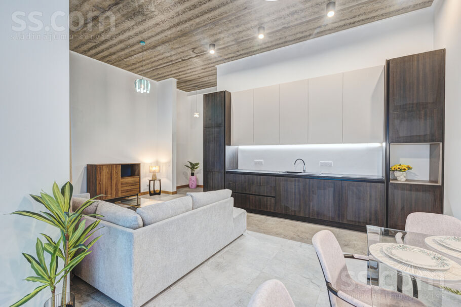 Rītausmas iela 1, Mārupe, Rīgas rajons, Mārupes pag. — maja