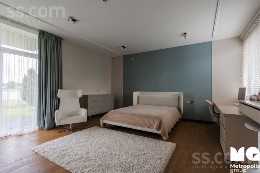 Laipu iela 2, Jūrmala — maja