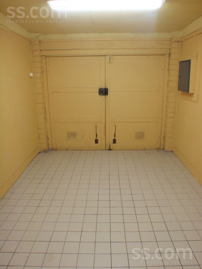 Starta 30, Rīga, Teika — telpa