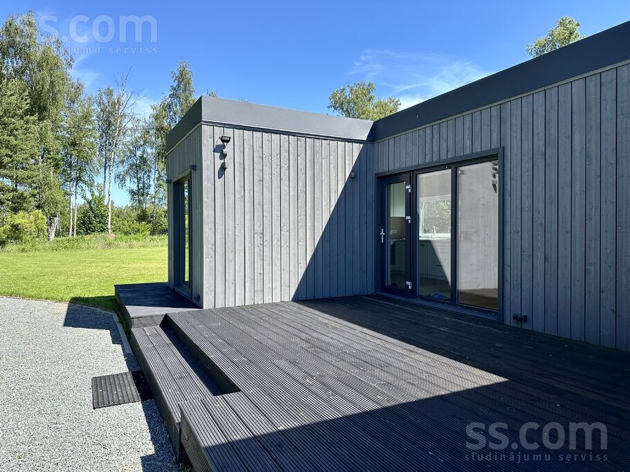 Priežkalnu 11a, Rīgas rajons, Saulkrasti — maja