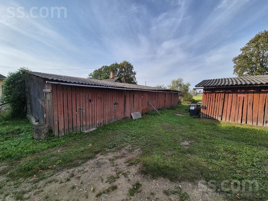 Parka iela 13, Dobele un raj., Auce — maja