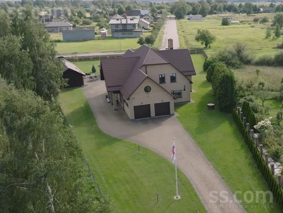 Pasiekstes, Ventspils un raj., Ventspils — maja