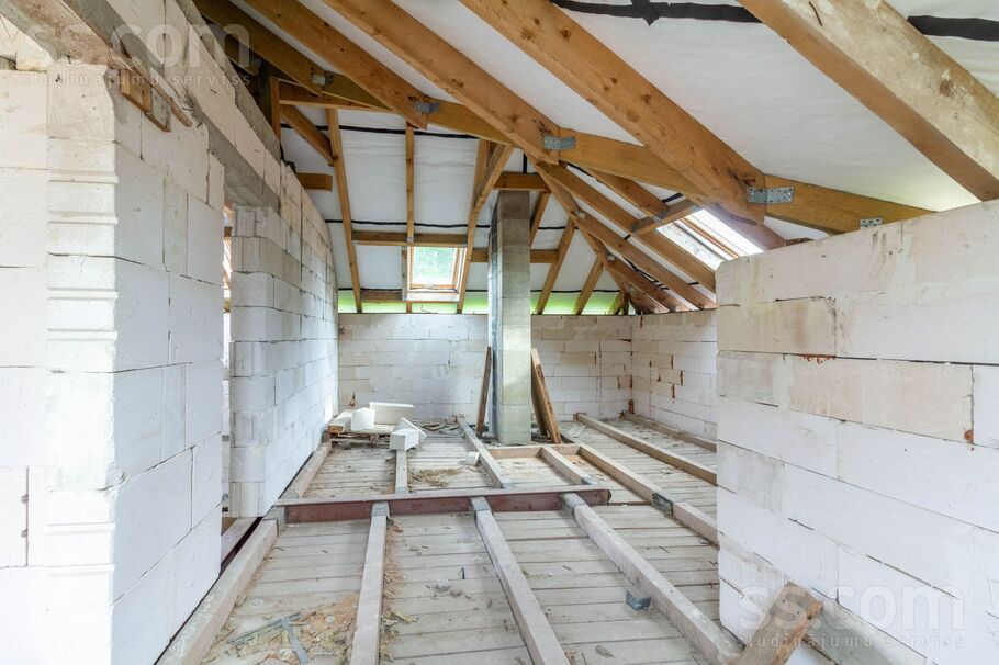 Kurzemes iela 5, Jūrmala — maja