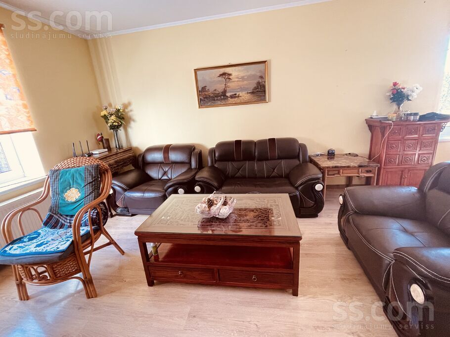 Kalniesu iela, Garkalne, Rīgas rajons, Garkalnes nov. — maja