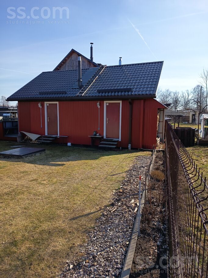 Mājas numurs 410, Ezītis, Rīgas rajons, Olaines pag. — maja