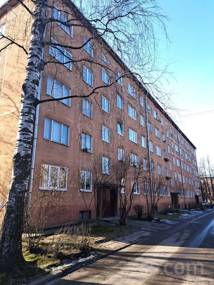 Melnsila 20, Rīga — dzivoklis