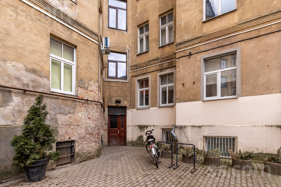Brīvības 84, Rīga — dzivoklis