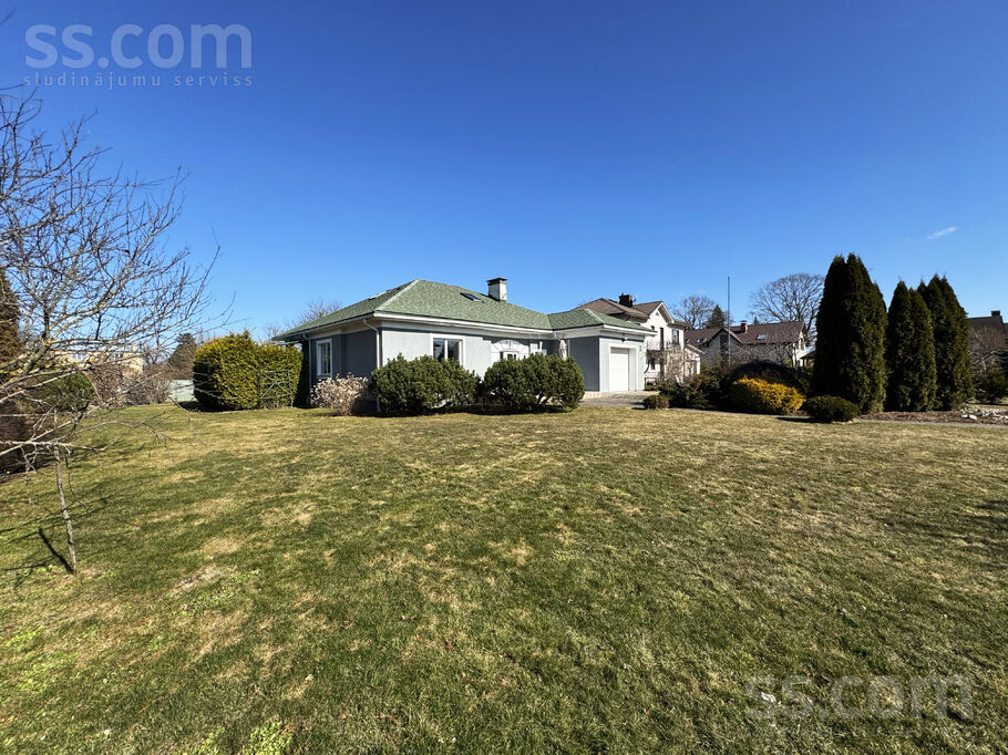 Upleju 12, Mārupe, Rīgas rajons, Mārupes pag. — maja