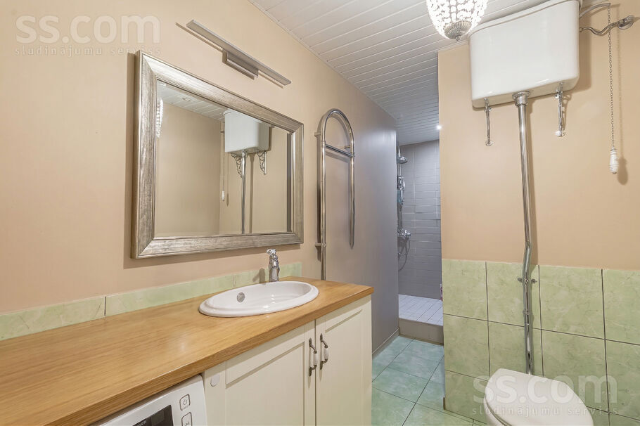 Zeļļu 13, Rīga — dzivoklis