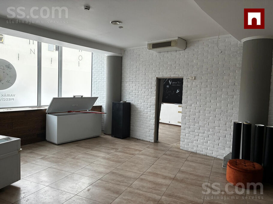 Republikas laukums 3, Rīga, centrs — telpa