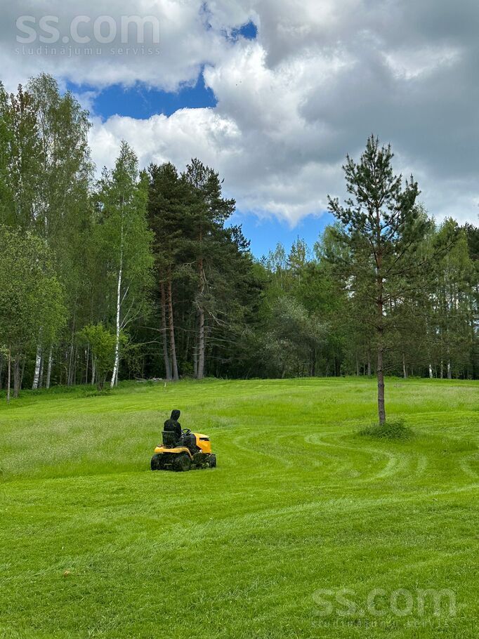 Dzirnavu iela 60a, Cēsis un raj., Cēsis — zeme