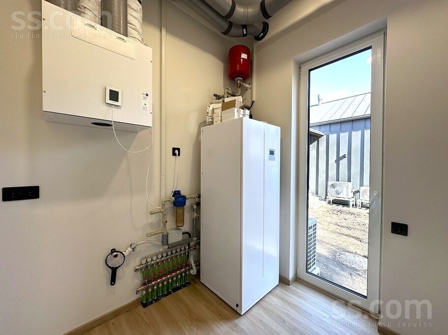 Ūdensrožu, Sunīši, Rīgas rajons, Garkalnes nov. — maja