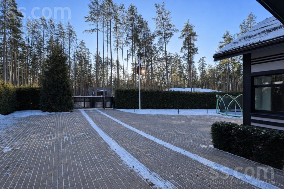 Māras 1, Baltezers, Ādažu nov. — maja