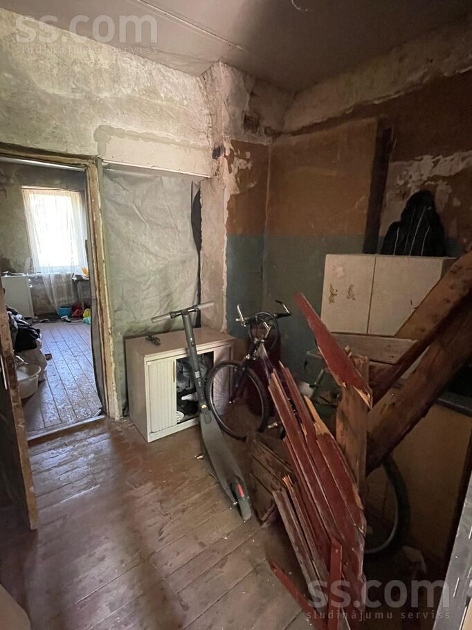 Vecāķu pr. 4, Rīga — maja