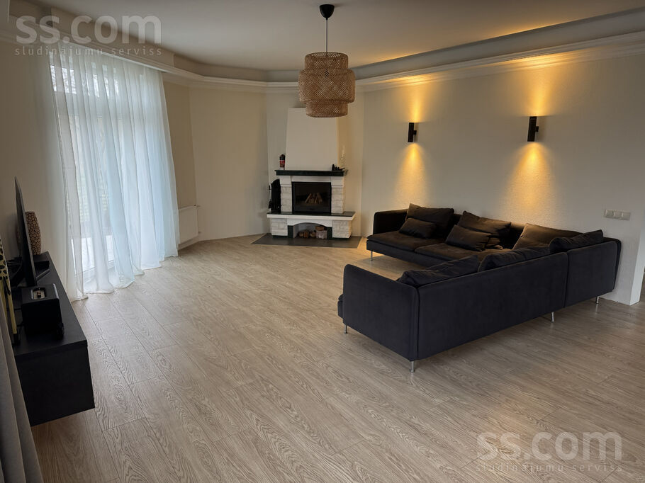 Upleju 12, Mārupe, Rīgas rajons, Mārupes pag. — maja