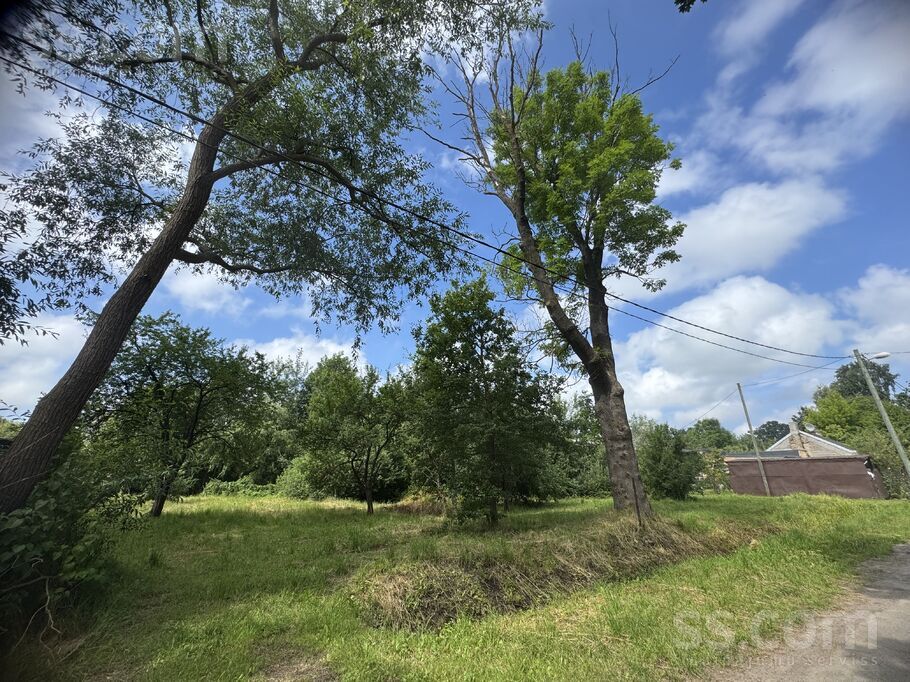 Bolderājas 20, Rīga — zeme