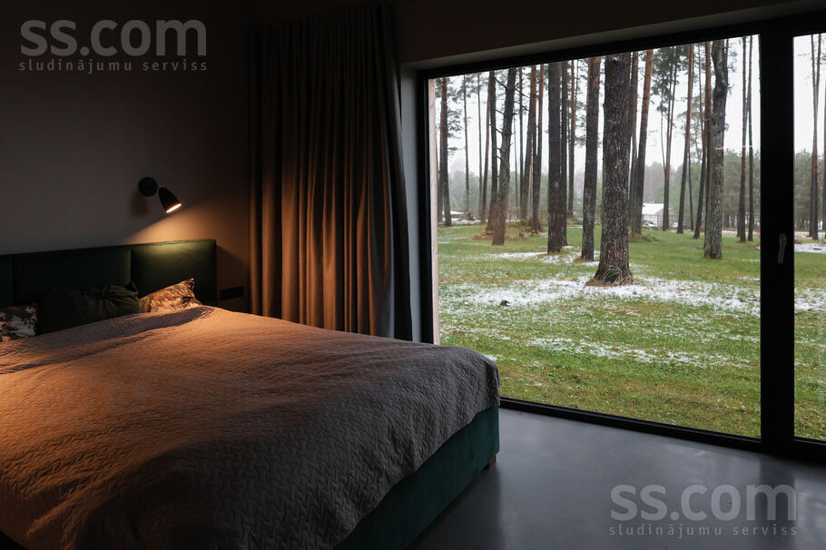 Saulesbrieži, Saulgoži, Rīgas rajons, Ķekavas pag. — maja