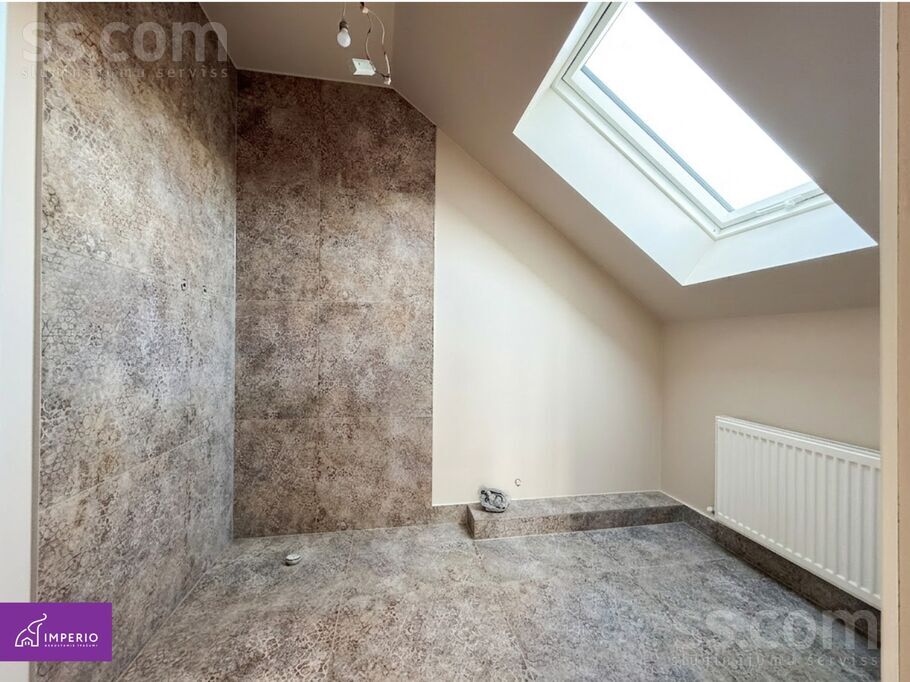 Niedru 1, Bukulti, Garkalnes nov. — maja