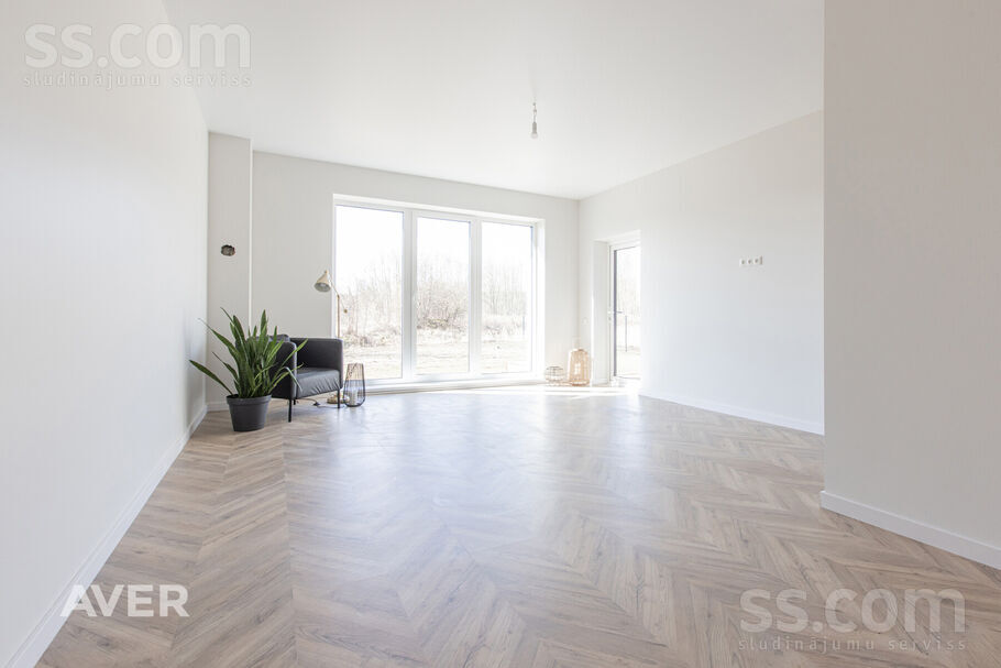 Dzirnezera 4a-2, Līči, Rīgas rajons, Stopiņu nov. — maja