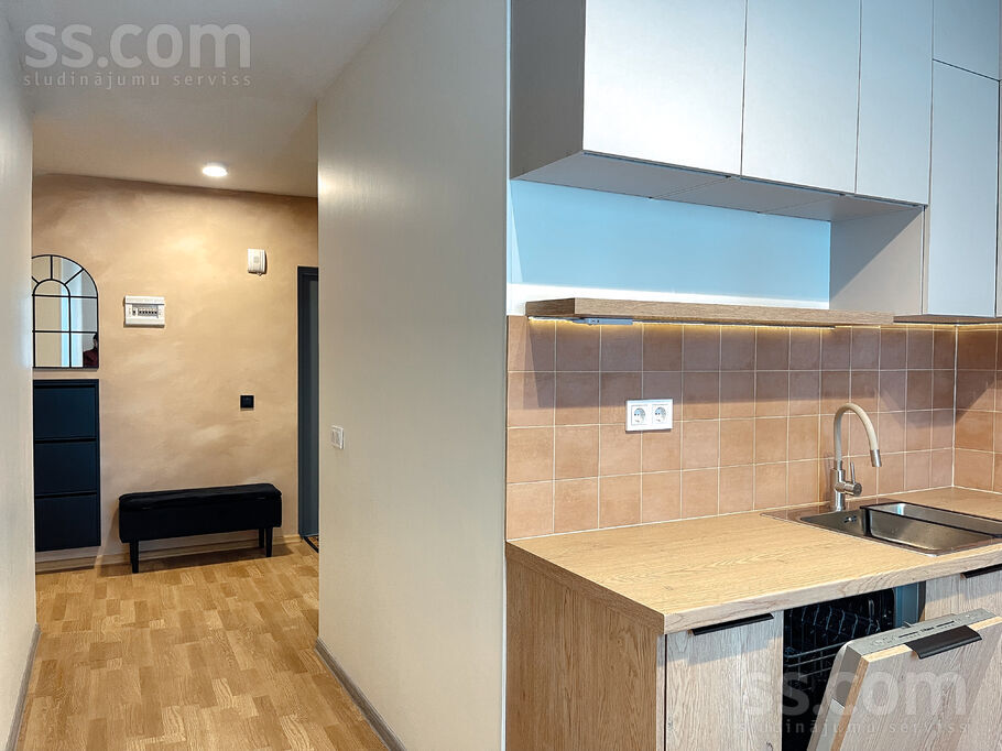 Lielcieceres iela 29, Saldus un raj., Brocēni — dzivoklis