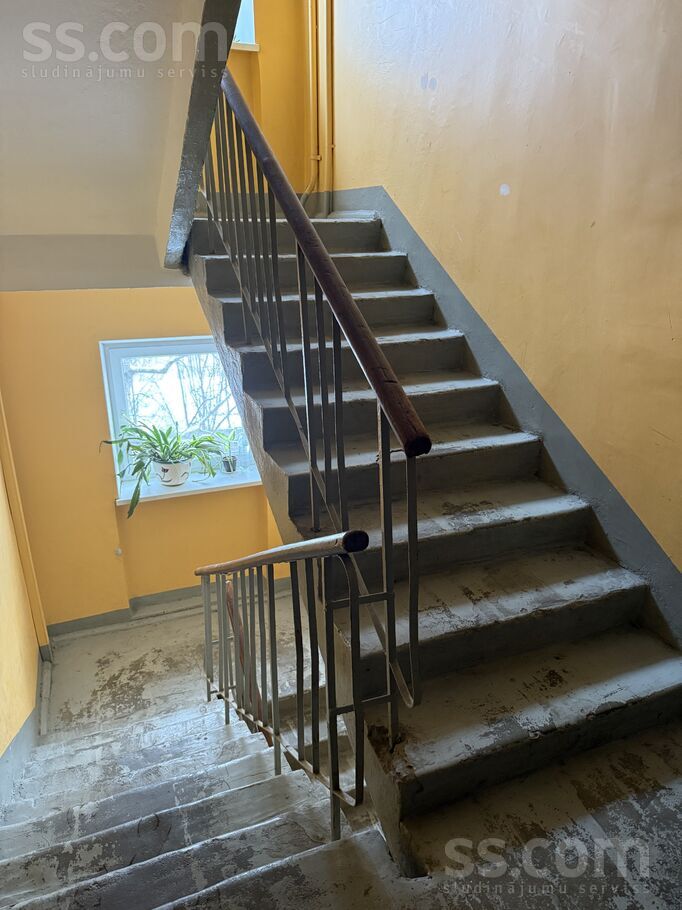 Krūmu 18a/20a, Liepāja un raj., Liepāja — dzivoklis