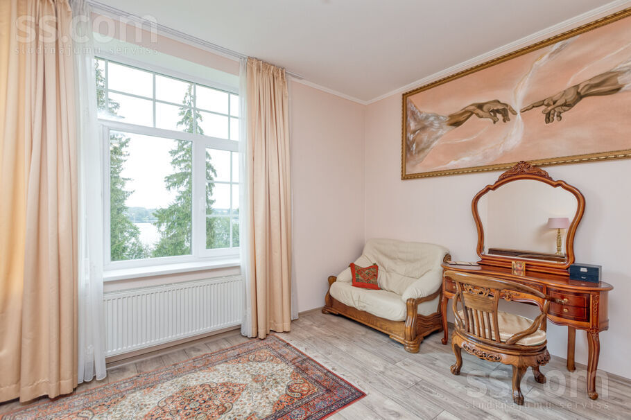 Rožkalni 2, Ogre un raj., Birzgales pag. — maja