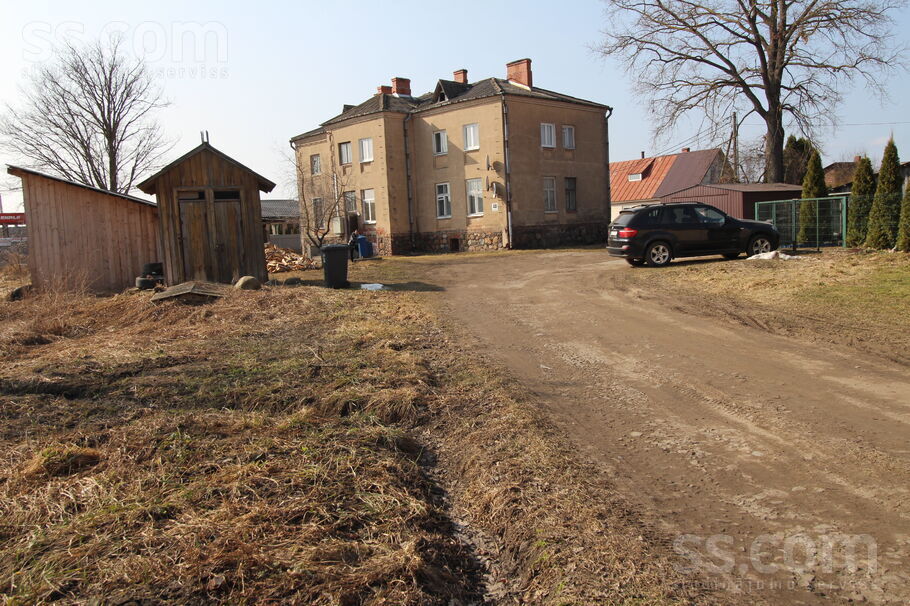 Aptiekas 40, Daugavpils un raj., Daugavpils — dzivoklis