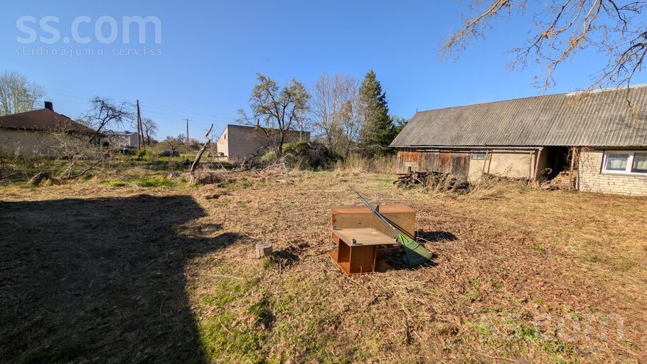 Tāles, Dorupe, Jelgava un raj., Glūdas pag. — maja