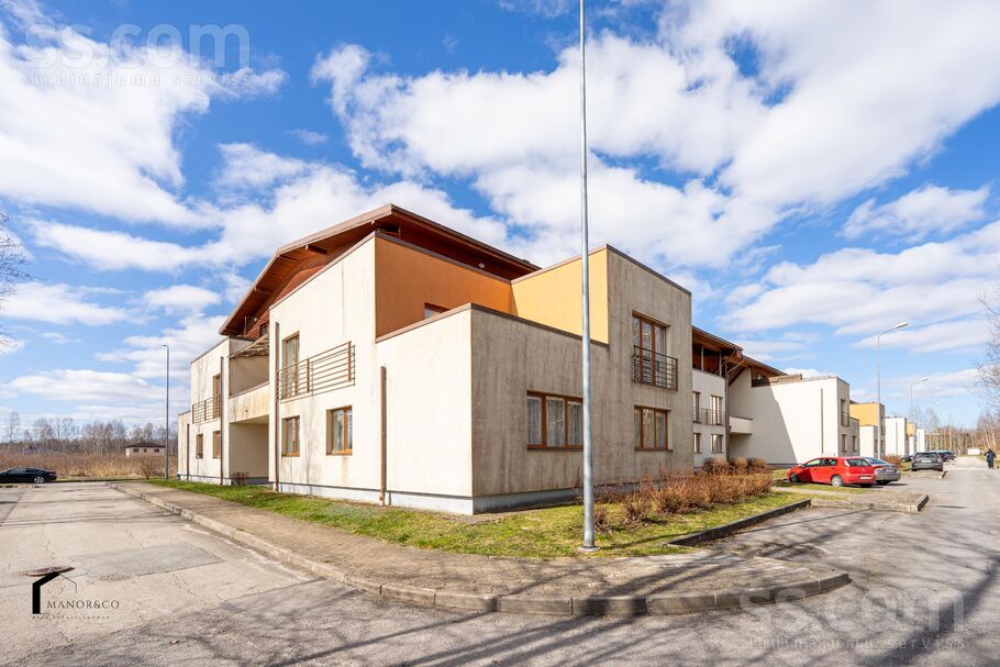 Bērzavoti k3, Rīgas rajons, Baloži — dzivoklis