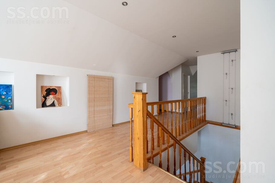 Meža prospekts 61, Jūrmala — maja