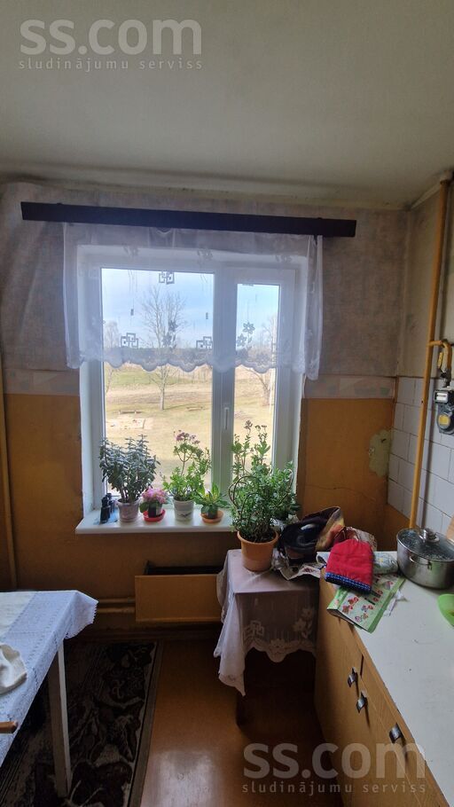 Rīgas 57, Valmiera un raj., Rūjiena — dzivoklis