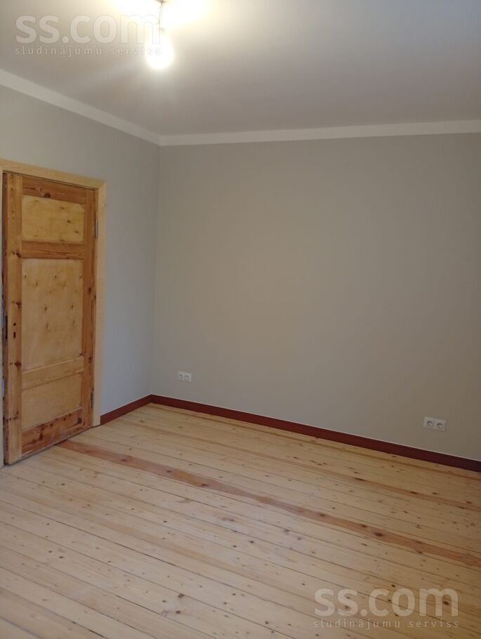 Ozolu iela 2, Dzelzava, Madona un raj., Dzelzavas pag. — dzivoklis