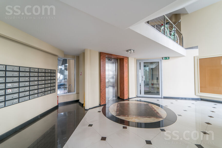 Republikas laukums 3, Rīga — dzivoklis