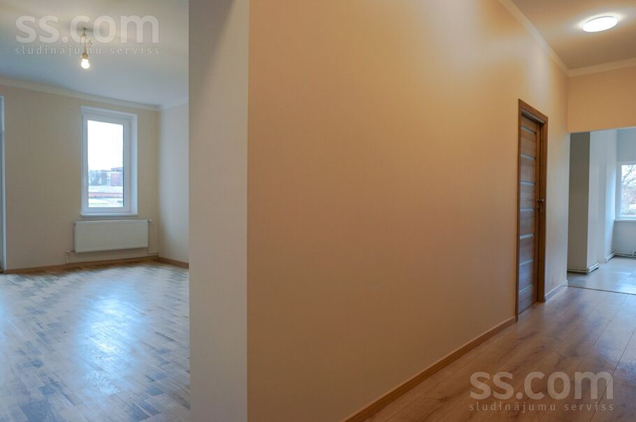 Dārza iela 5, Nākotne, Jelgava un raj., Glūdas pag. — dzivoklis