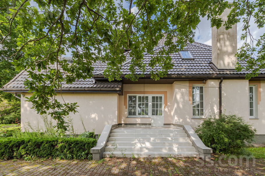 Kanāla, Rīga — maja