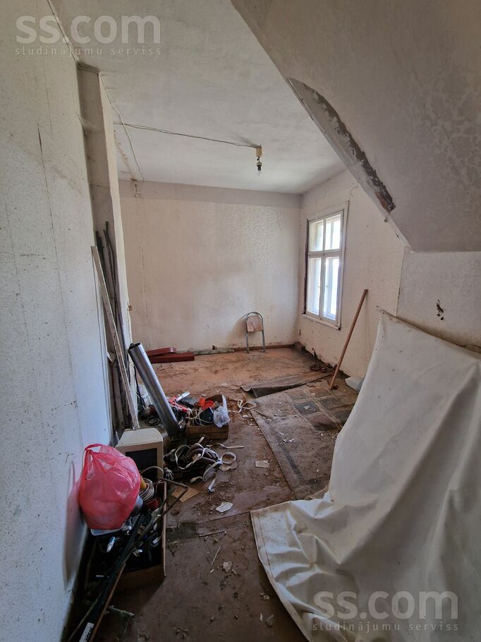 Vikingu 46a, Jūrmala — maja