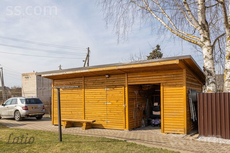 Ganību 6, Jēkabpils un raj., Jēkabpils — maja