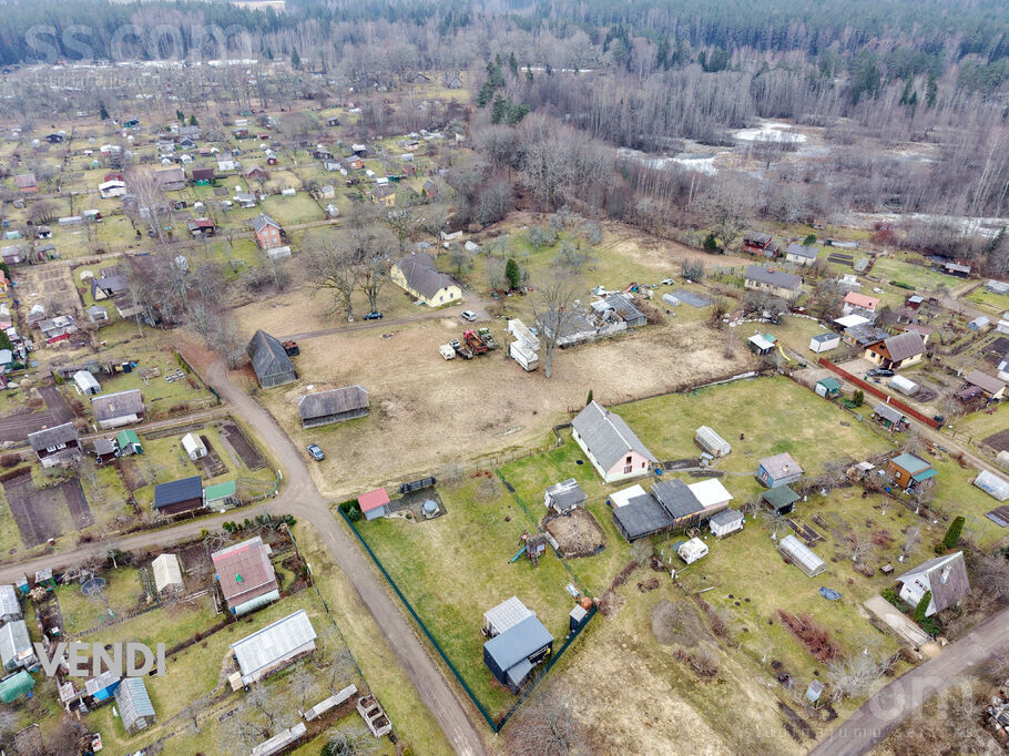 Jaunsegļi, Valmiera un raj., Kauguru pag. — zeme