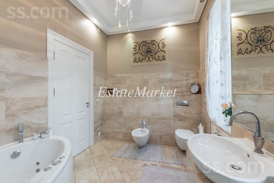 Elizabetes 17, Rīga — dzivoklis