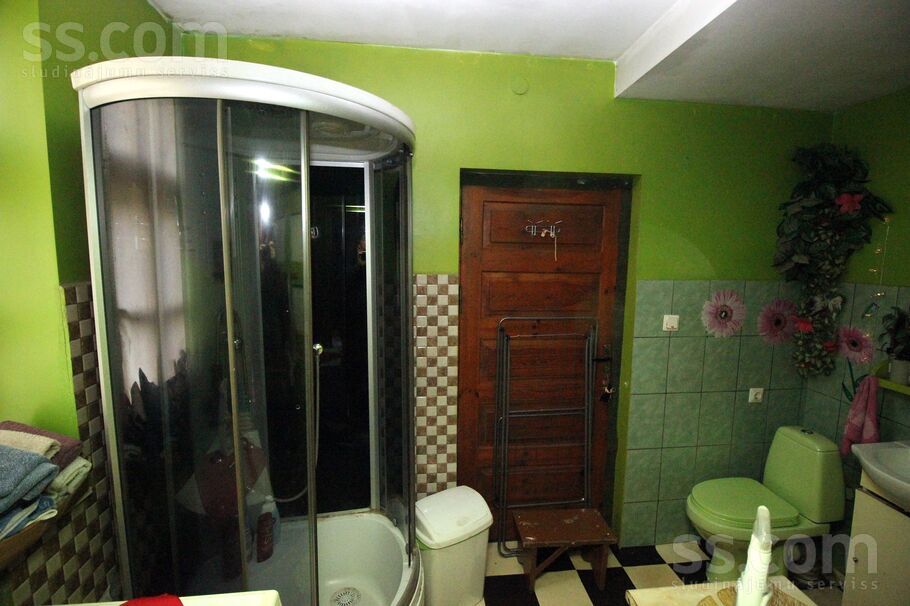 Mālu 3, Kuldīga un raj., Kuldīga — dzivoklis